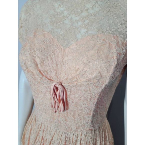 Vintage 1950s Lace Cocktail Dress US4P - Picture 4 of 11
